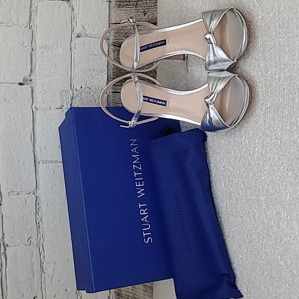 Stuart Weitzman Gloria Metallic Leather Stiletto Sandal/Pump in Silver - NWT/NIB